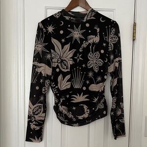 NWT Farm Rio Black and Cream Patterned Women's Top
